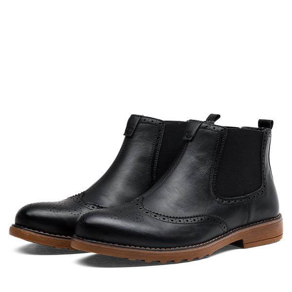 The Barrett Boot in Black