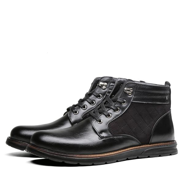 The Wyld Boot in Black