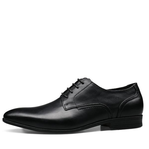 The Preston in Black